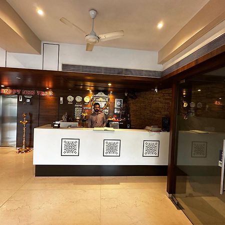 South Coast Hotel Wagle Estate Thane Dış mekan fotoğraf