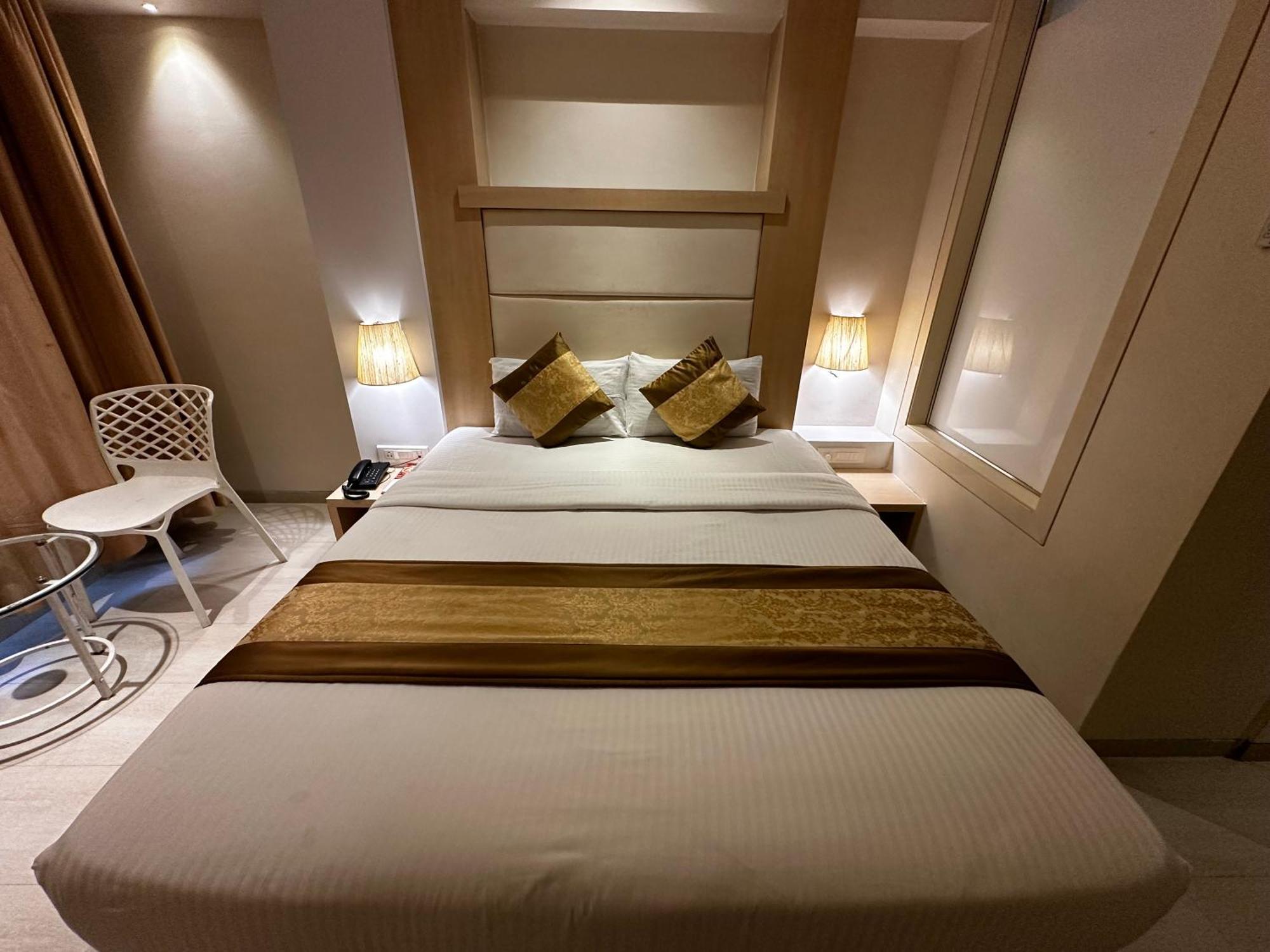 South Coast Hotel Wagle Estate Thane Dış mekan fotoğraf