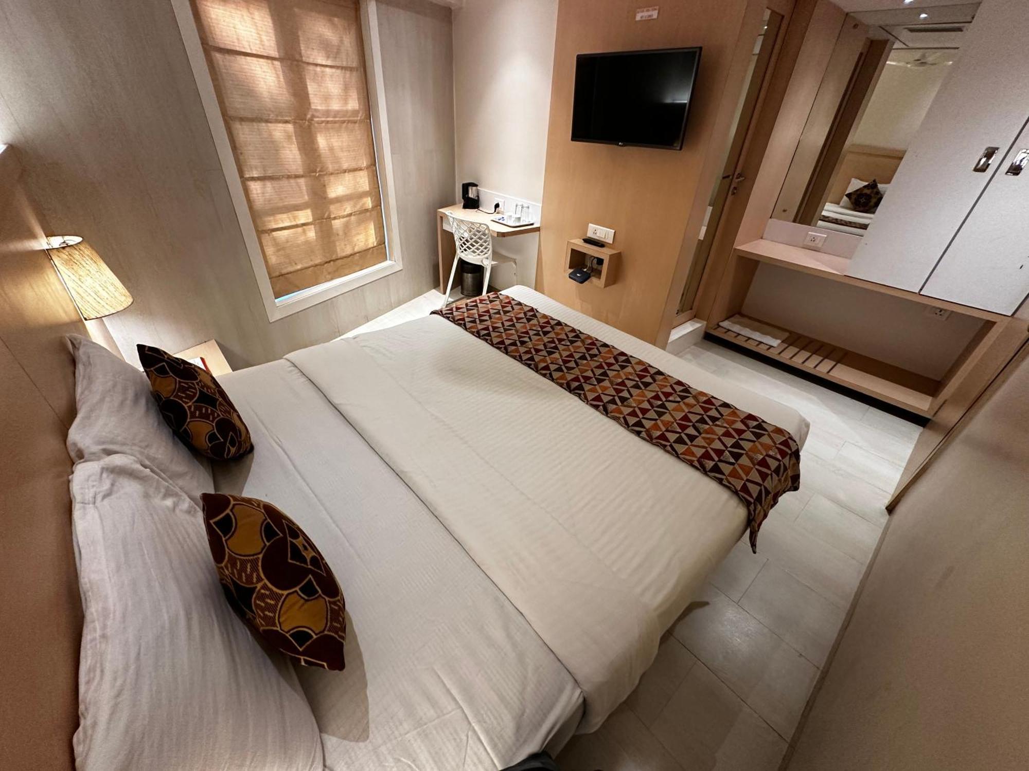 South Coast Hotel Wagle Estate Thane Dış mekan fotoğraf