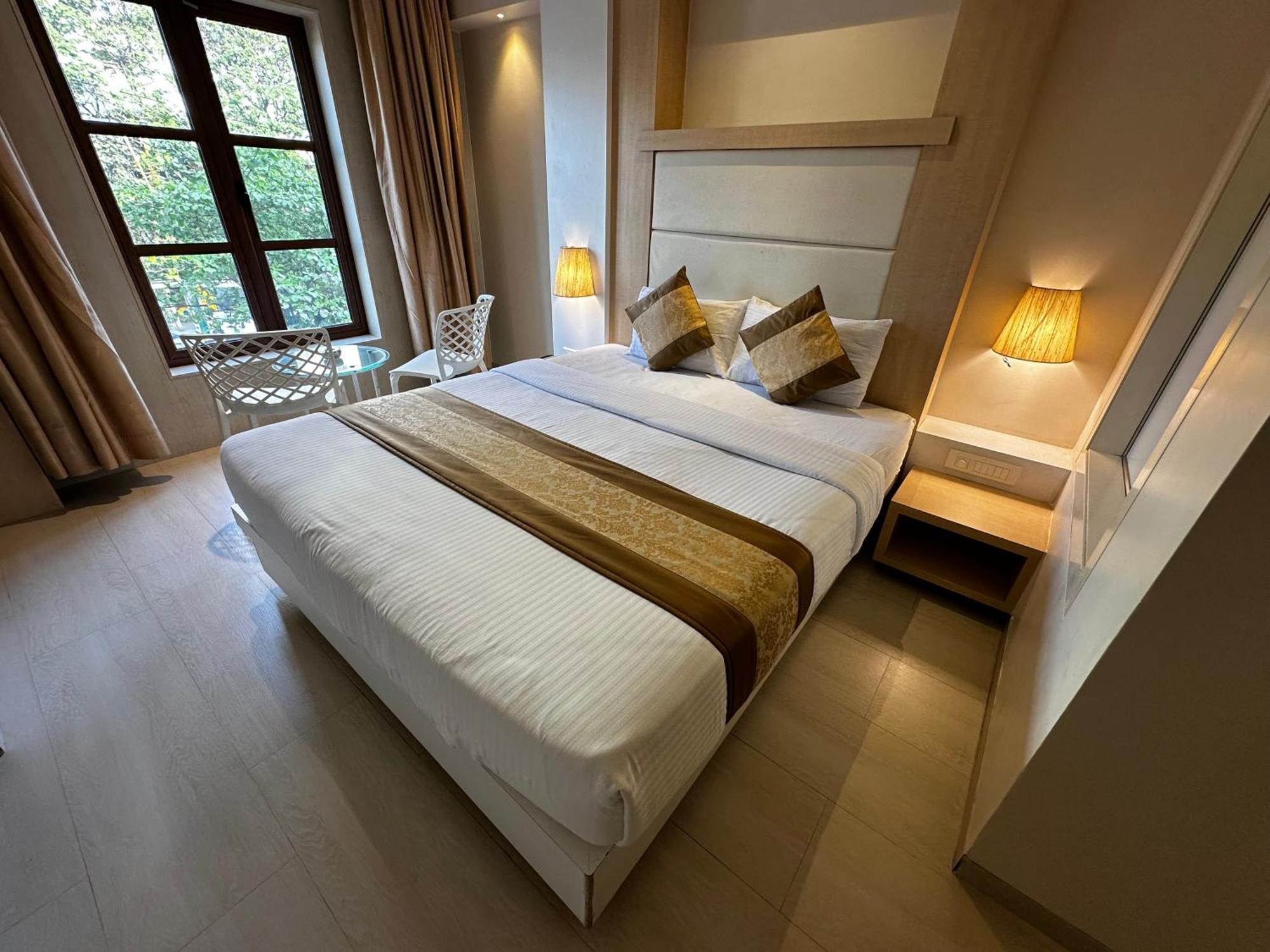 South Coast Hotel Wagle Estate Thane Dış mekan fotoğraf